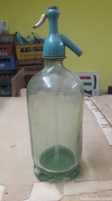 Antique bottles: Sarria Lugo sifónJosé Rodríguez castro cabeza de metal